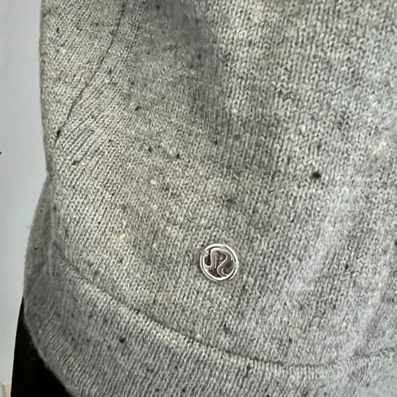 Lululemon Sweater - Picture 5 of 7